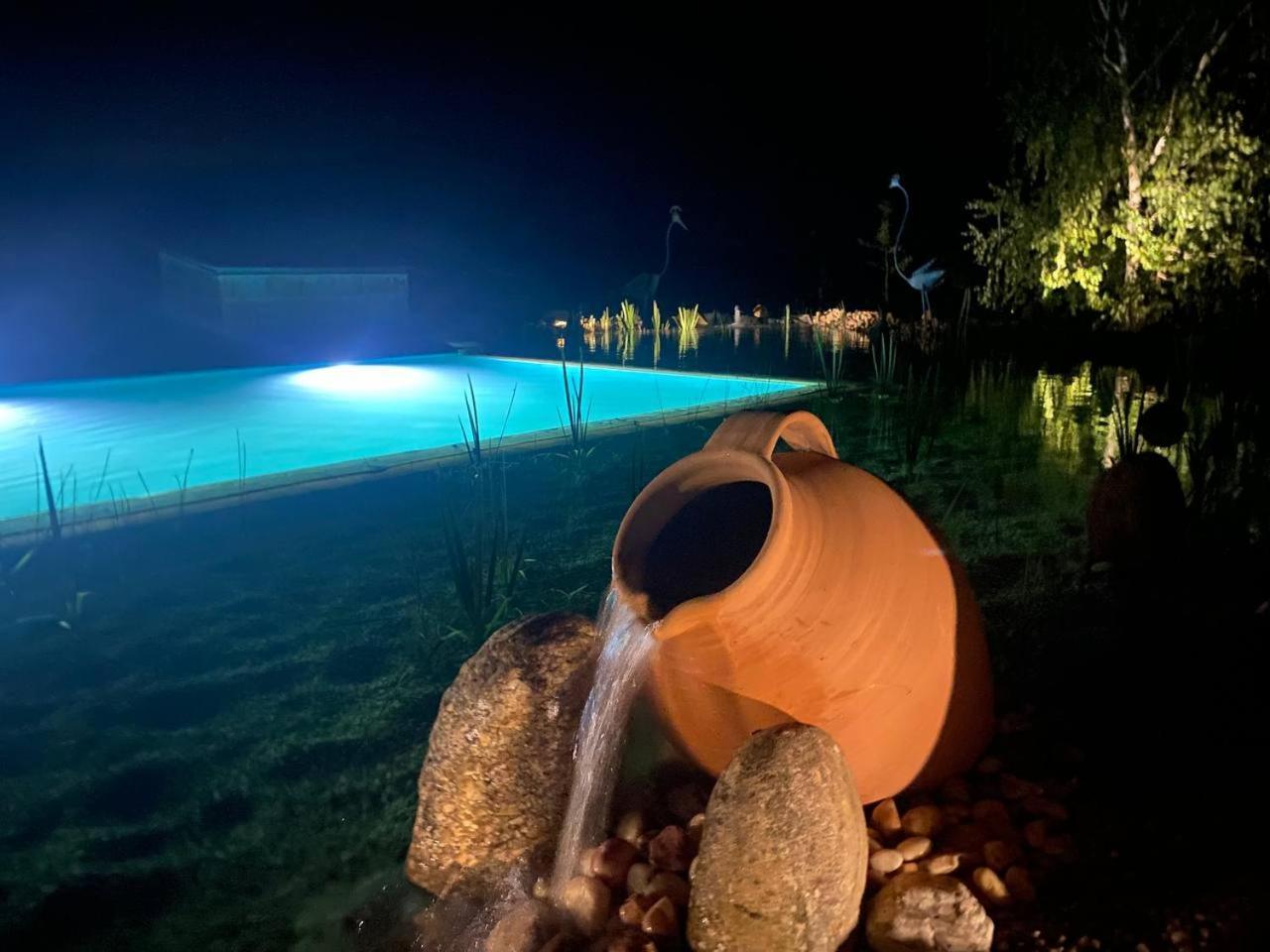 Hotel Albergue Bioclimatico Sabinares Del Arlanza Puentedura Exterior foto