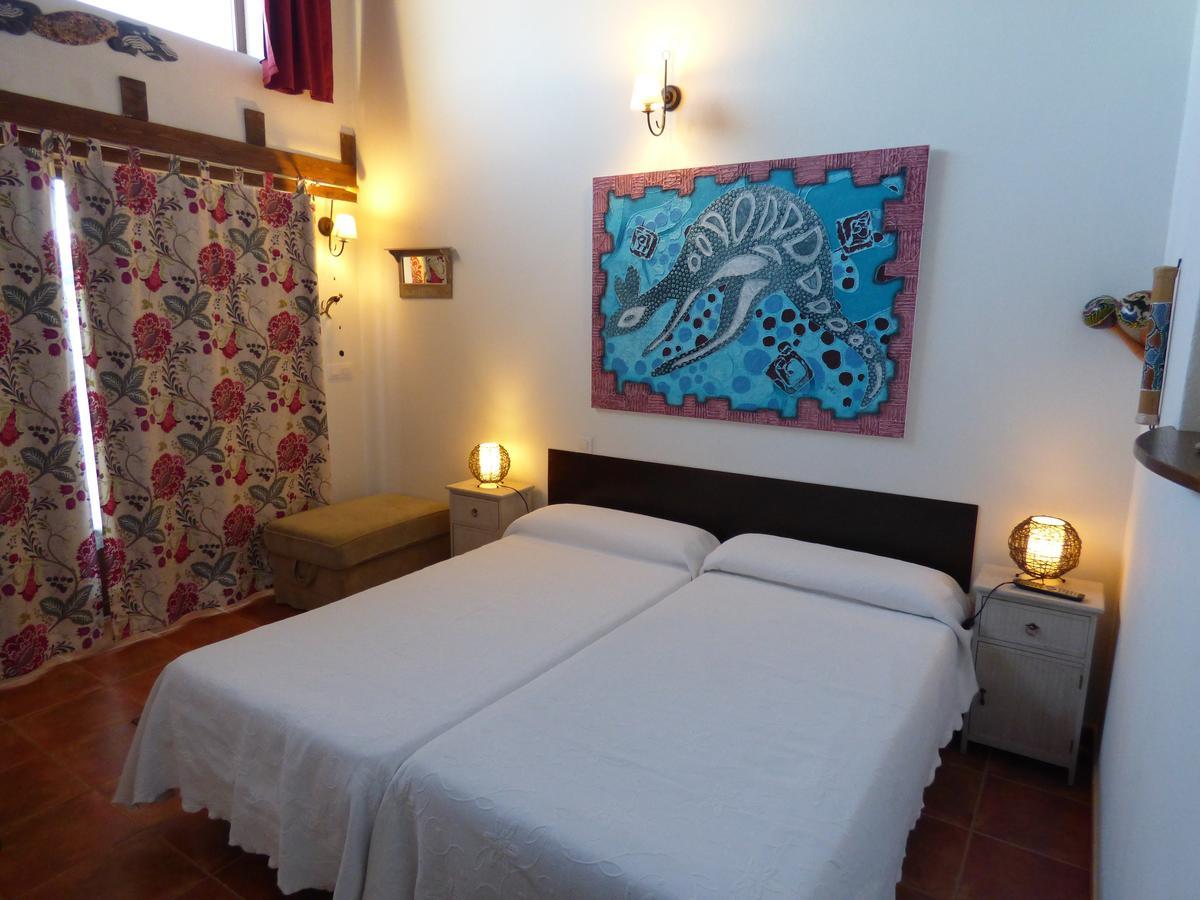 Hotel Albergue Bioclimatico Sabinares Del Arlanza Puentedura Cameră foto