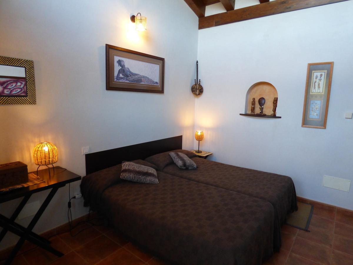 Hotel Albergue Bioclimatico Sabinares Del Arlanza Puentedura Cameră foto